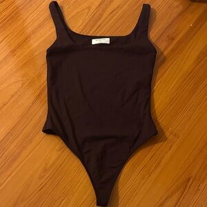 Aritzia Babaton Bodysuit